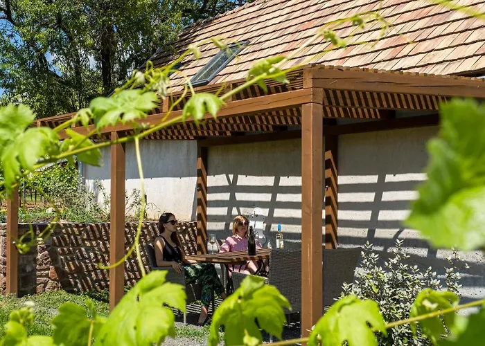 Birtok Mandula Apartmanhaz